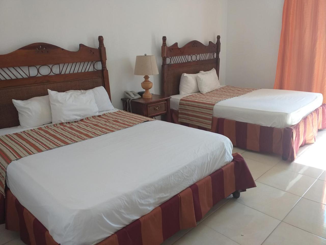Hotel Dominicana Plus Bávaro Værelse billede